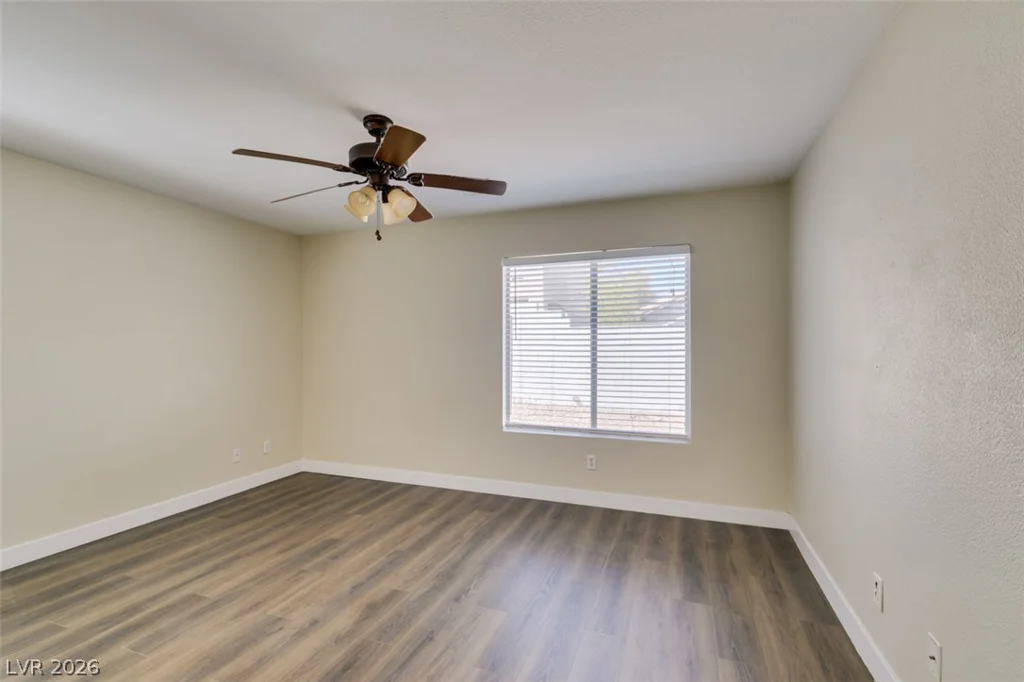 8628 Shady Pines, Las Vegas, NV 89143