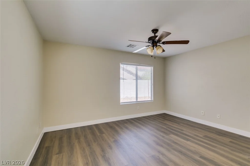 8628 Shady Pines, Las Vegas, NV 89143