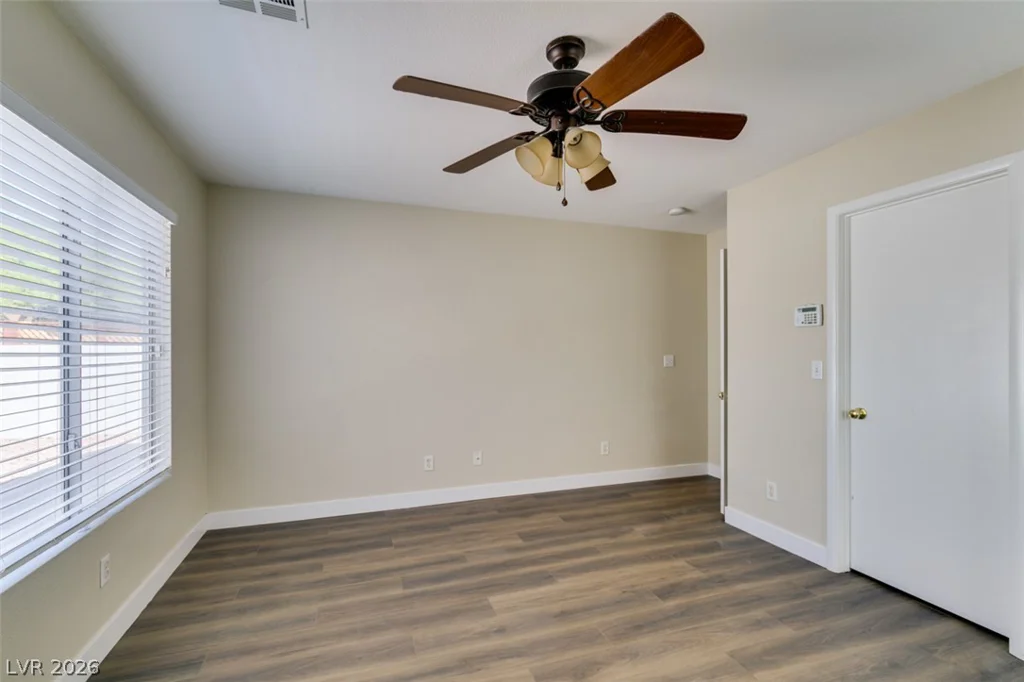 8628 Shady Pines, Las Vegas, NV 89143