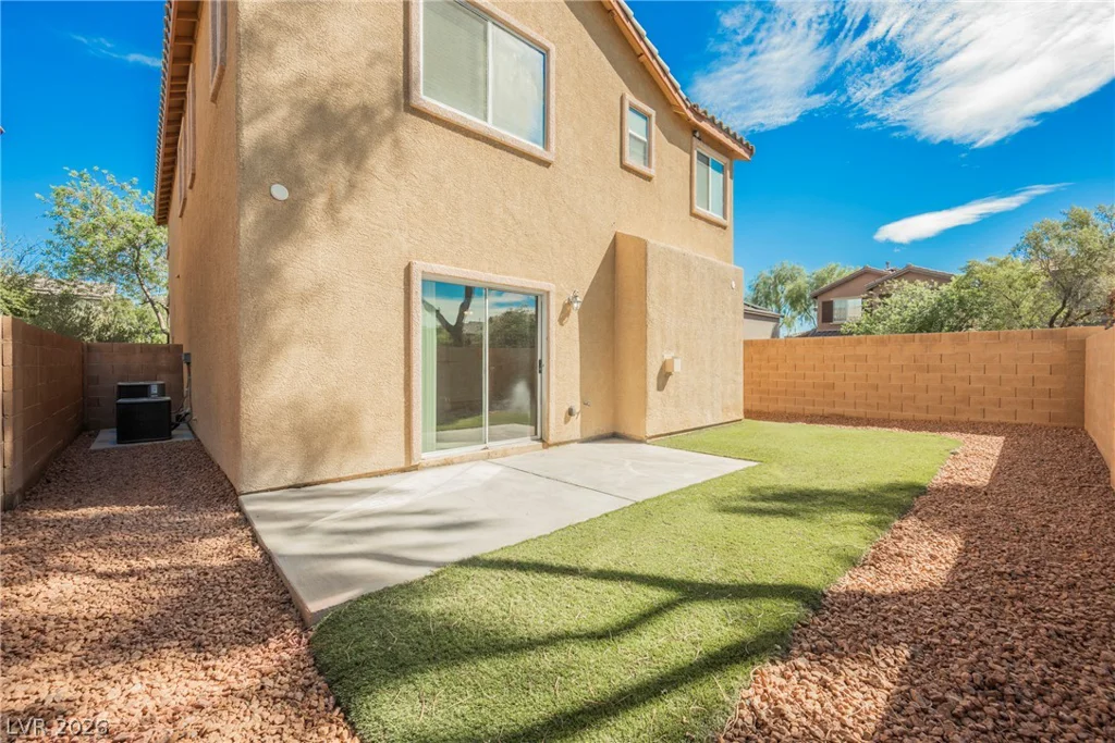 1513 Groom, North Las Vegas, NV 89081
