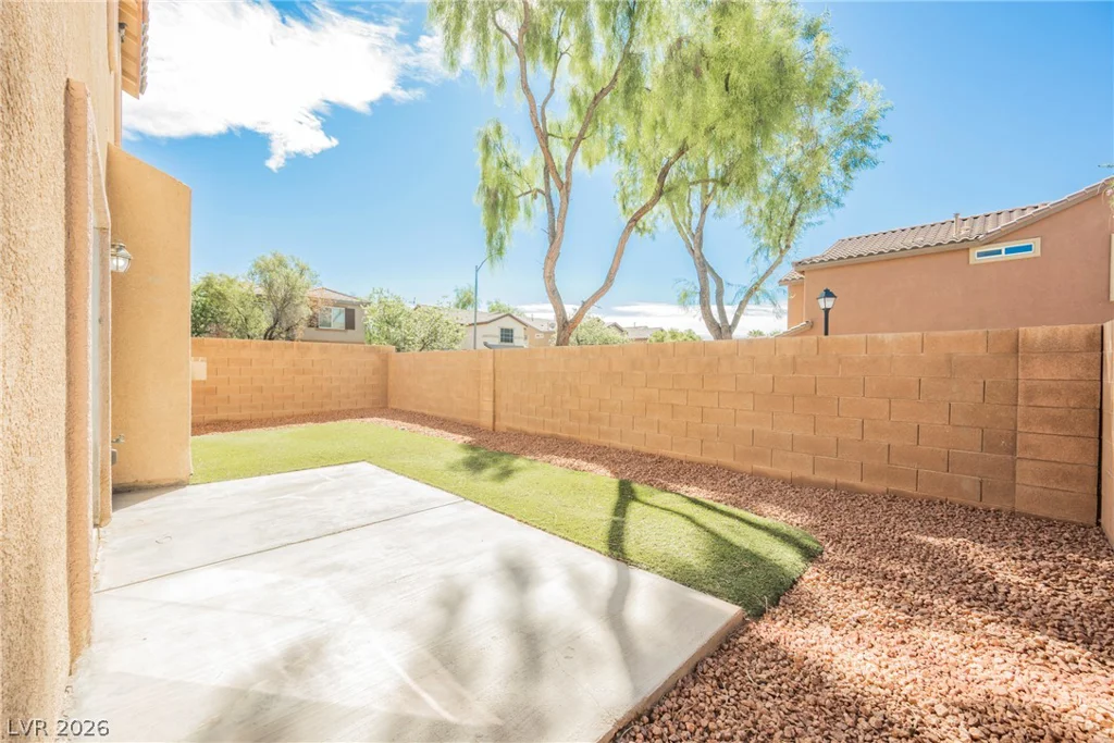 1513 Groom, North Las Vegas, NV 89081