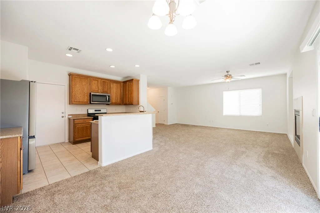 1513 Groom, North Las Vegas, NV 89081