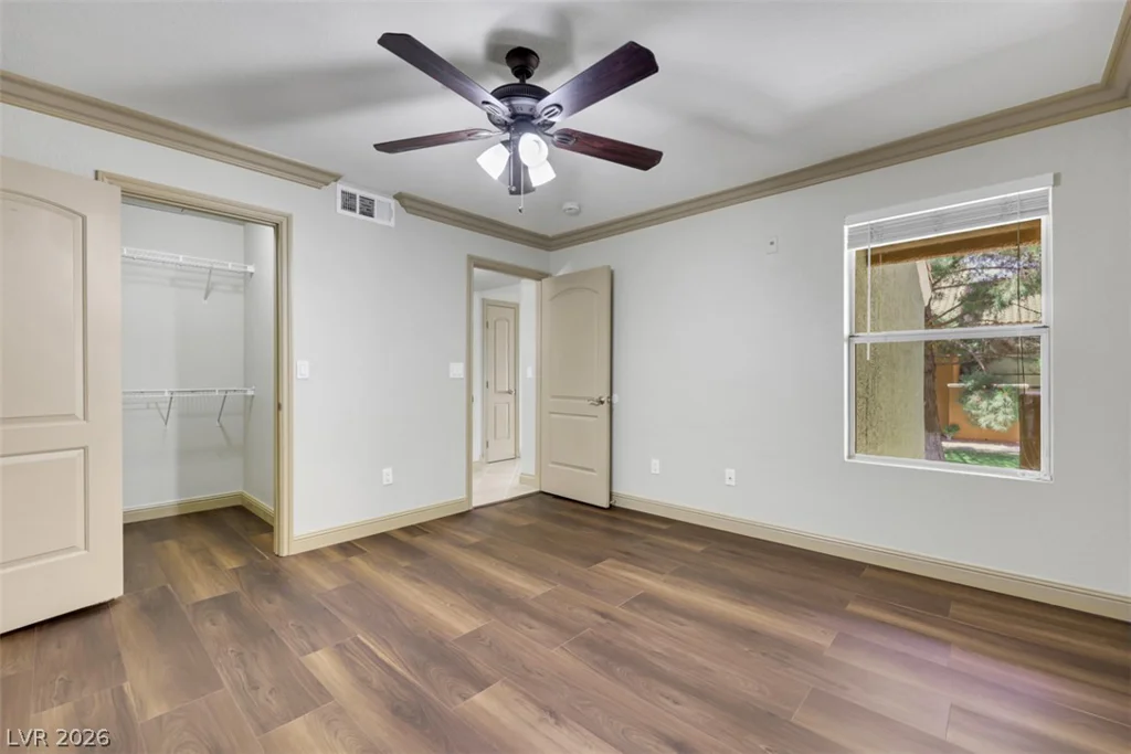 8101 Flamingo, Las Vegas, NV 89147
