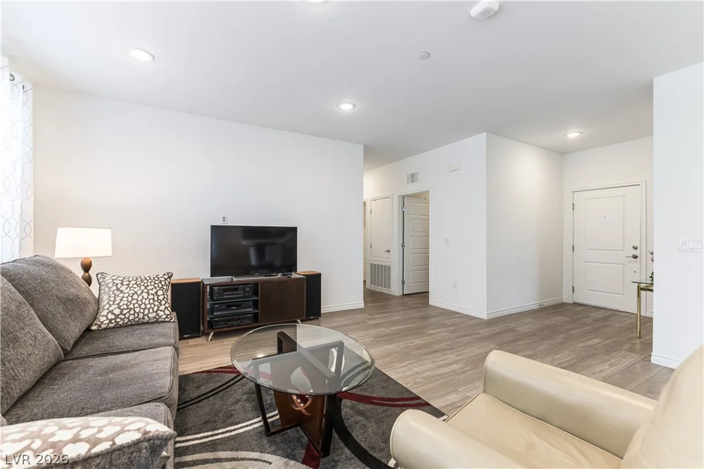 2555 Hampton, Henderson, NV 89052