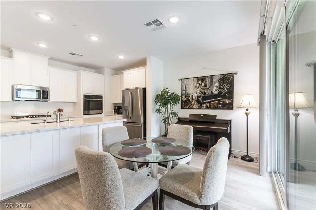 2555 Hampton, Henderson, NV 89052