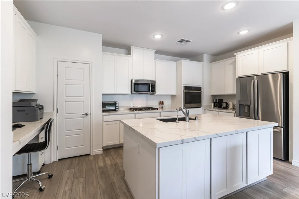 2555 Hampton, Henderson, NV 89052