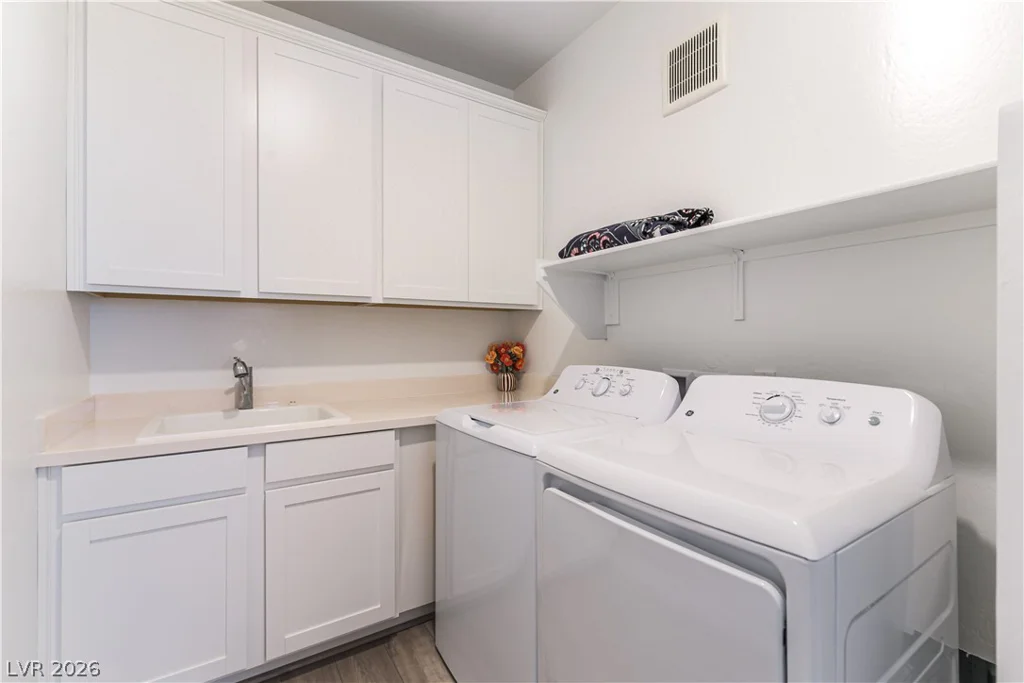 2555 Hampton, Henderson, NV 89052