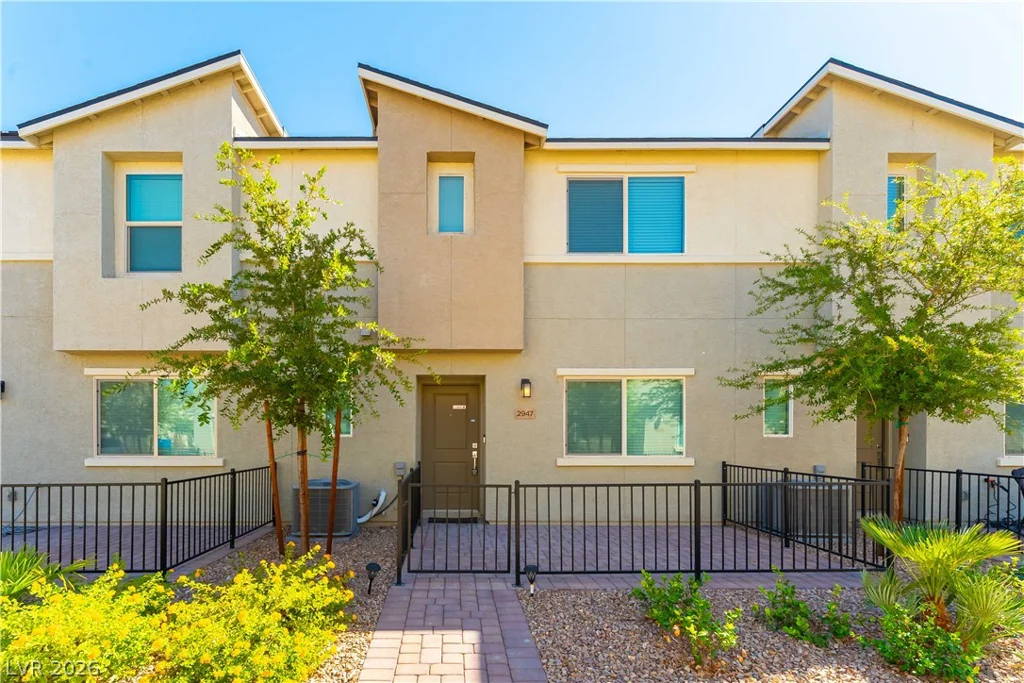 2947 Fire Cracker Red, Las Vegas, NV 89122