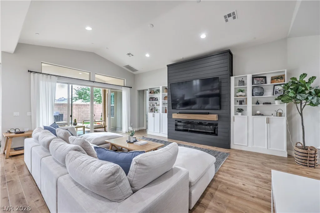 2981 Barrett Springs, Henderson, NV 89044