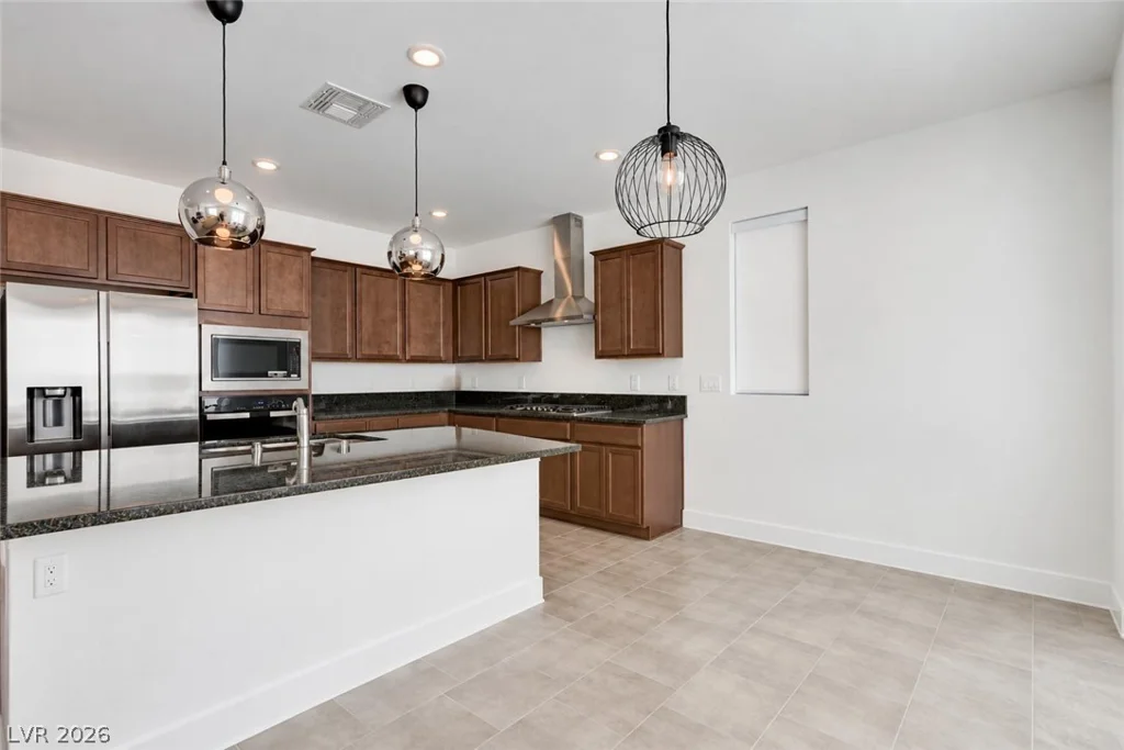 7823 Lacemaker, Las Vegas, NV 89113
