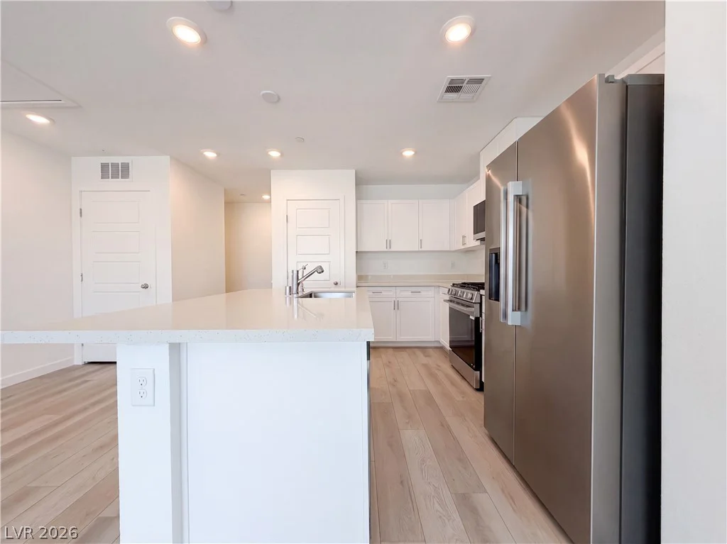 543 Bellum, Henderson, NV 89011