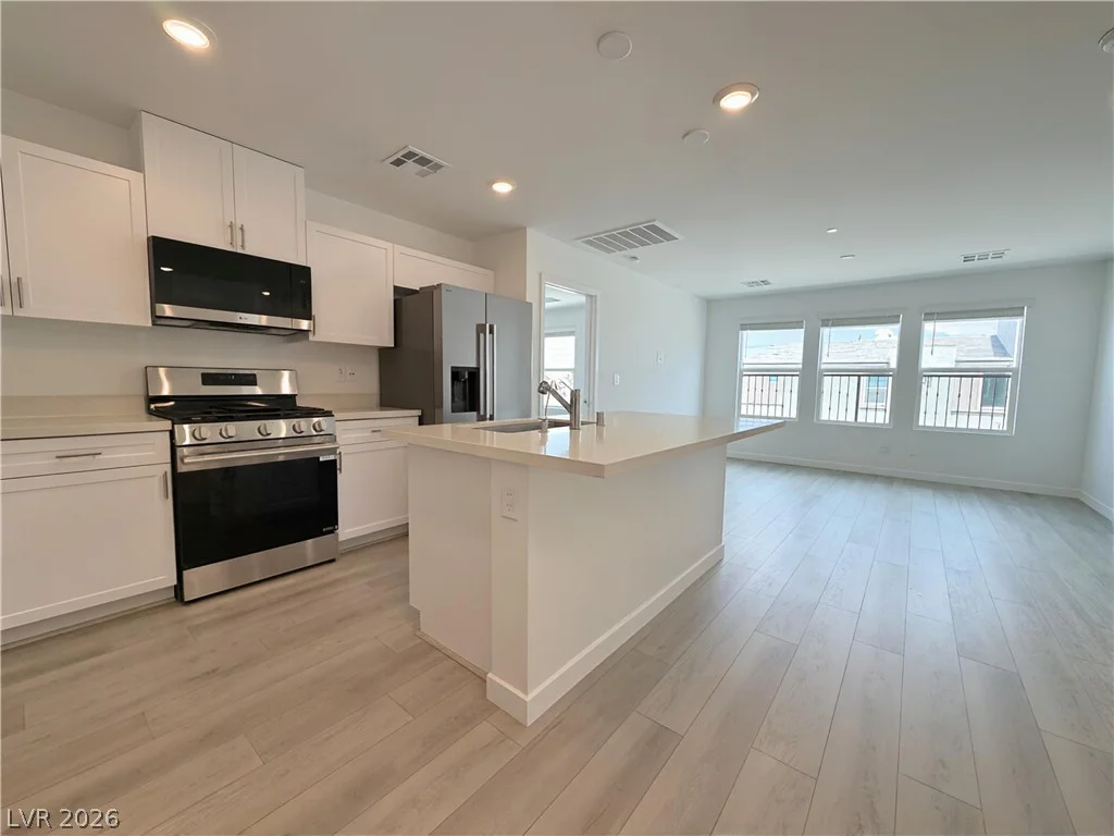 543 Bellum, Henderson, NV 89011