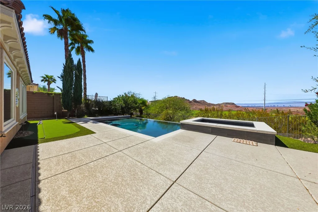 19 Contrada Fiore, Henderson, NV 89011