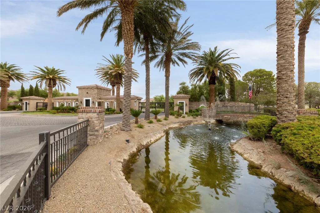 19 Contrada Fiore, Henderson, NV 89011