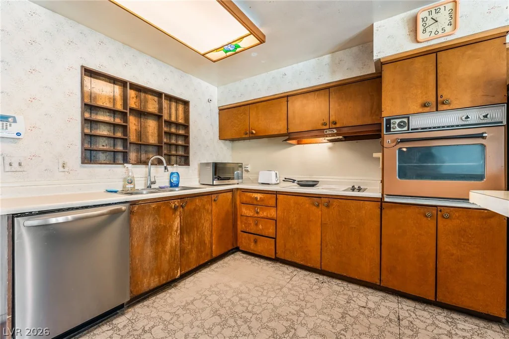 4109 Via Vaquero, Las Vegas, NV 89102
