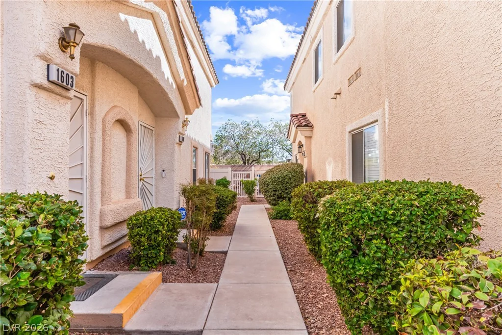 1603 Lefty Garcia, Henderson, NV 89002