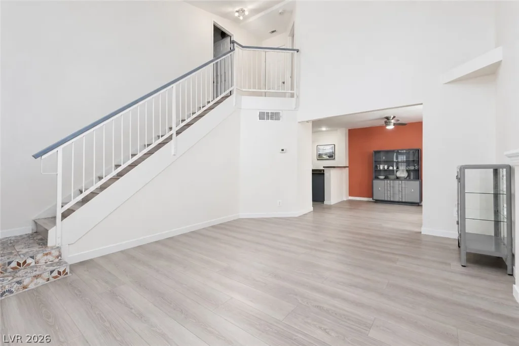 1032 Sun Wood, Las Vegas, NV 89145
