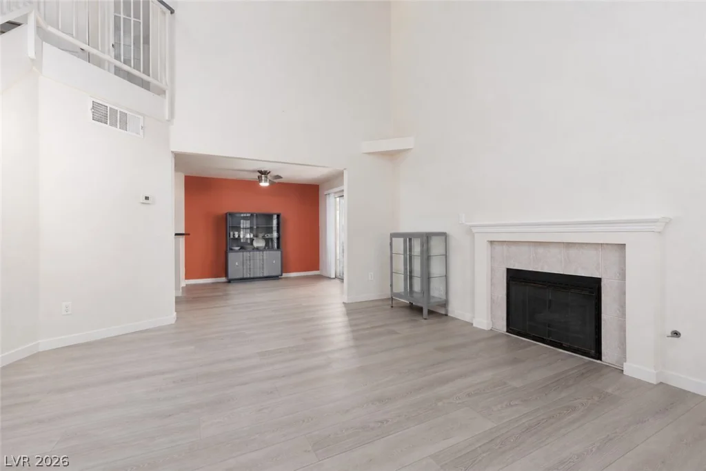 1032 Sun Wood, Las Vegas, NV 89145