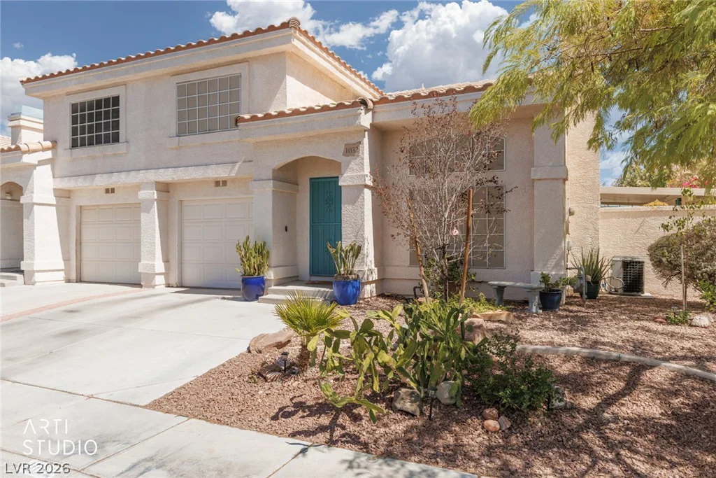 1032 Sun Wood, Las Vegas, NV 89145