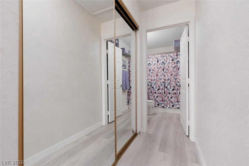 1032 Sun Wood, Las Vegas, NV 89145