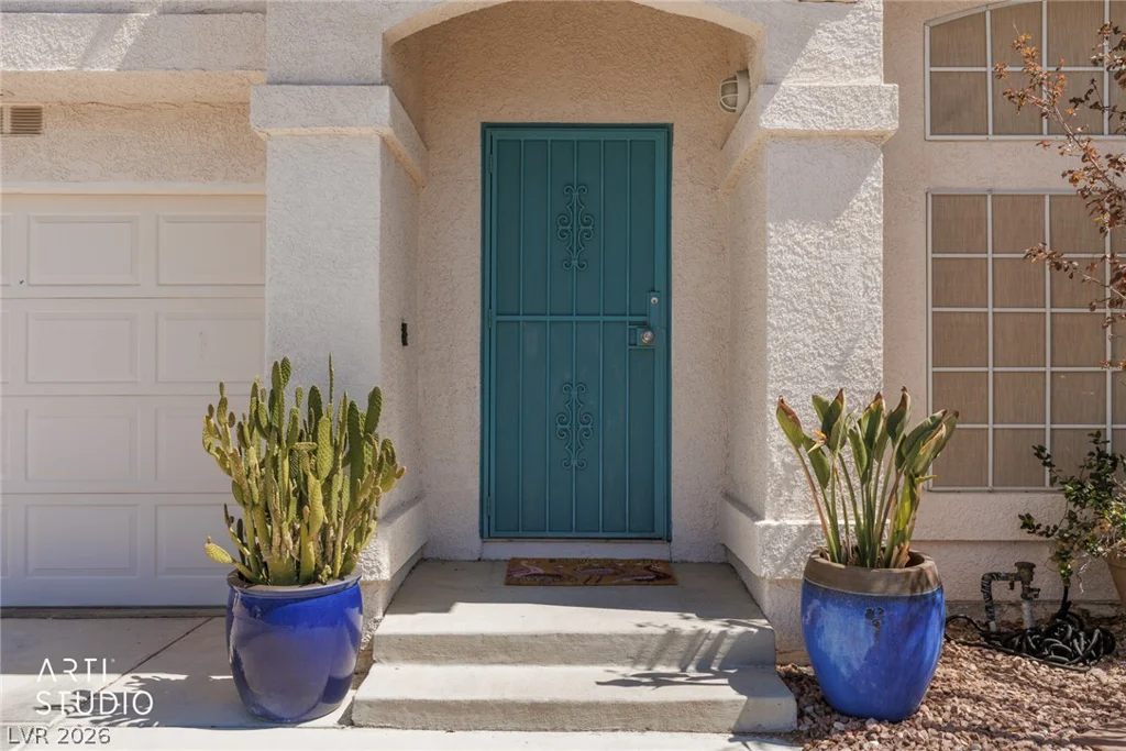 1032 Sun Wood, Las Vegas, NV 89145