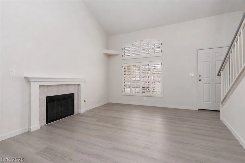 1032 Sun Wood, Las Vegas, NV 89145