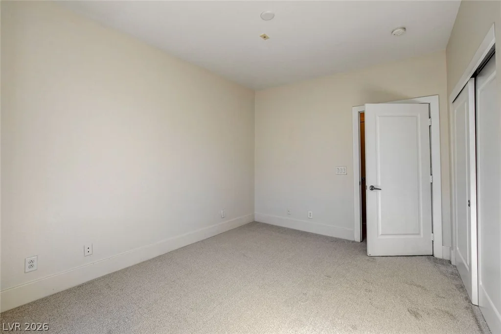 9050 Tropicana, Las Vegas, NV 89147