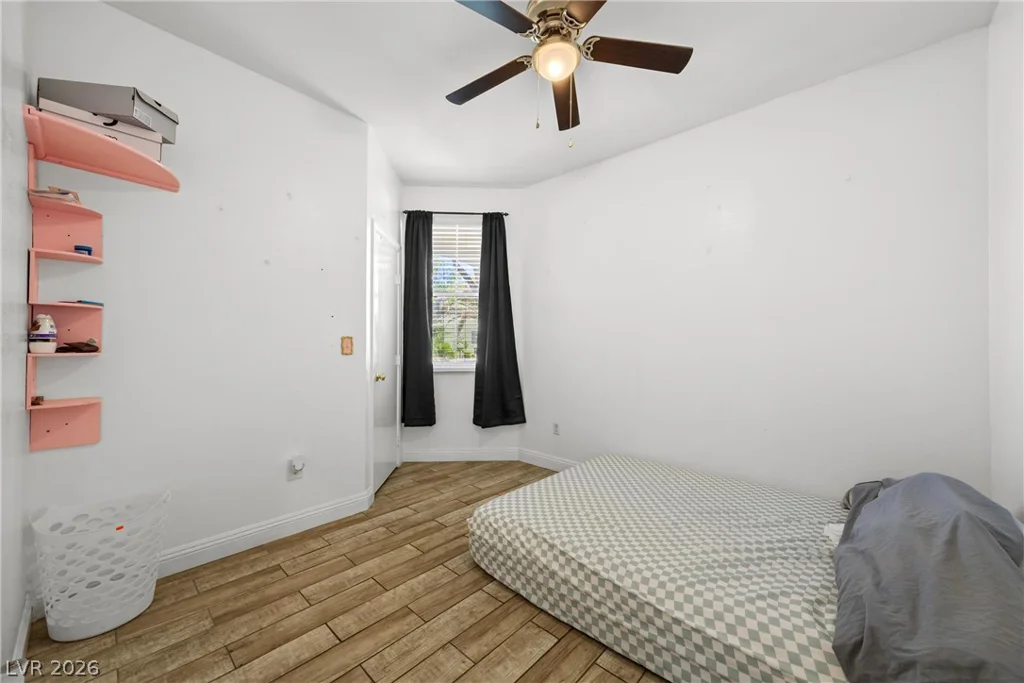 6211 Babson, Las Vegas, NV 89110
