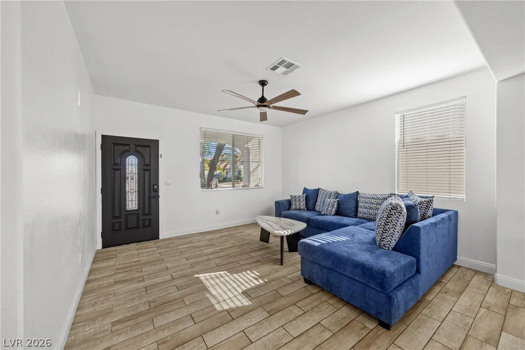 6211 Babson, Las Vegas, NV 89110