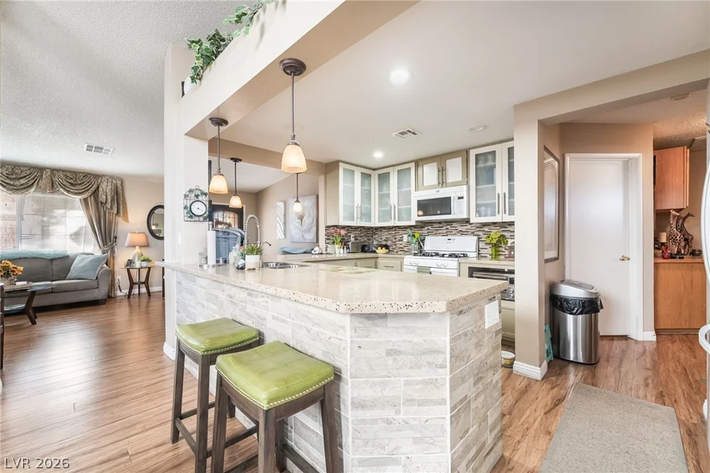 277 Adorno, Henderson, NV 89074