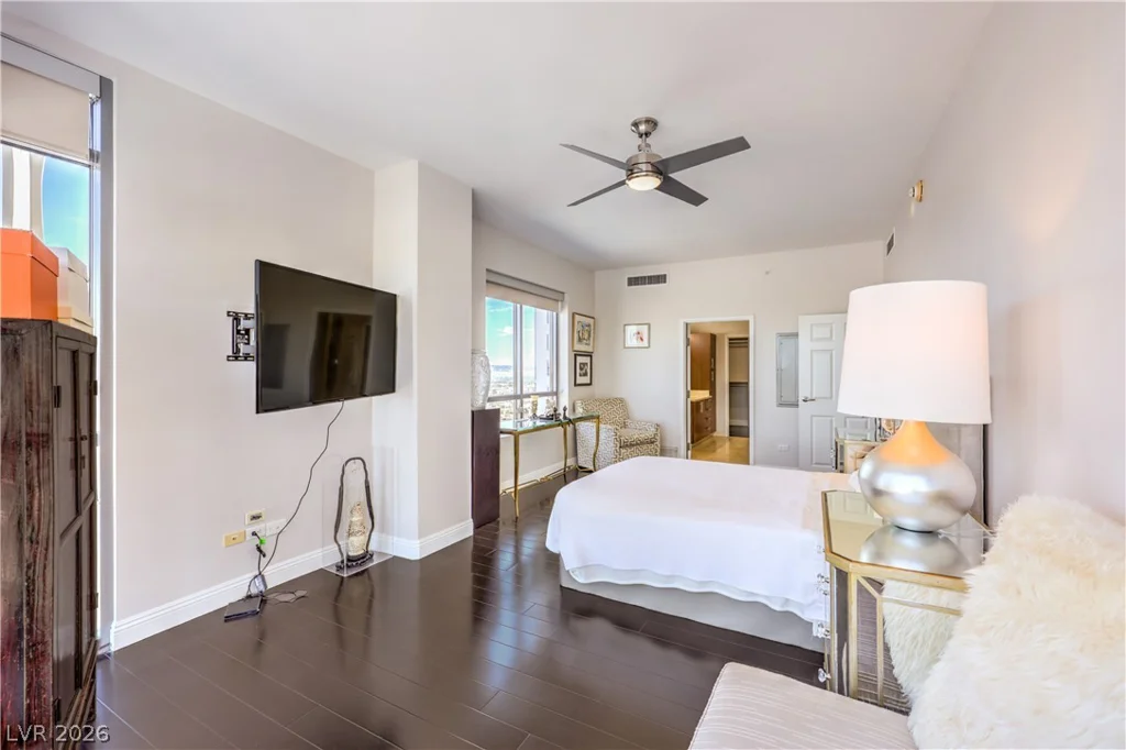 200 Sahara, Las Vegas, NV 89102