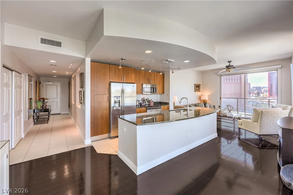 200 Sahara, Las Vegas, NV 89102