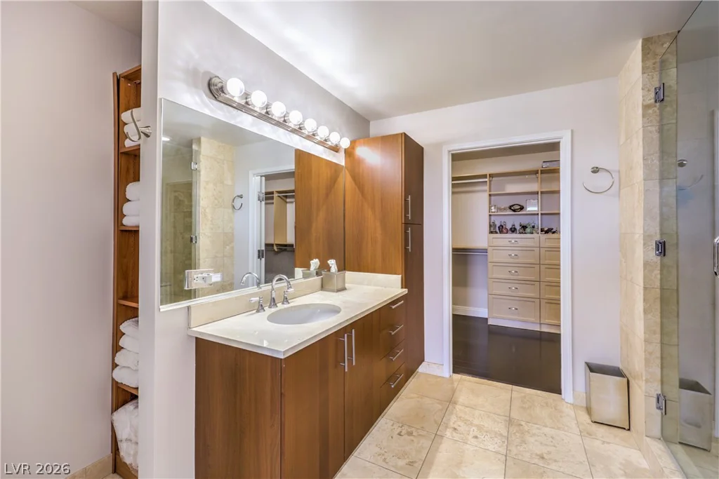 200 Sahara, Las Vegas, NV 89102