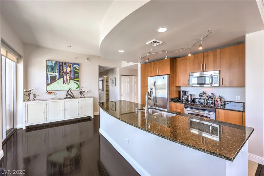 200 Sahara, Las Vegas, NV 89102