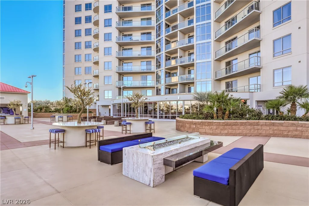 200 Sahara, Las Vegas, NV 89102