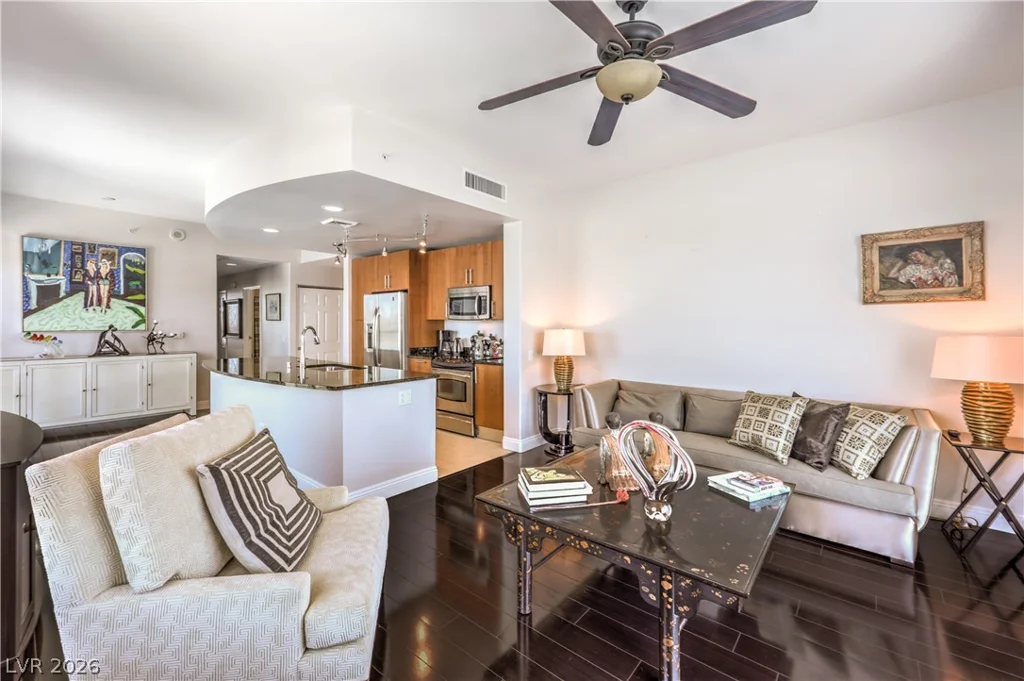 200 Sahara, Las Vegas, NV 89102