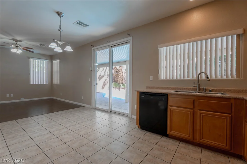 5336 Welch Valley, Las Vegas, NV 89131