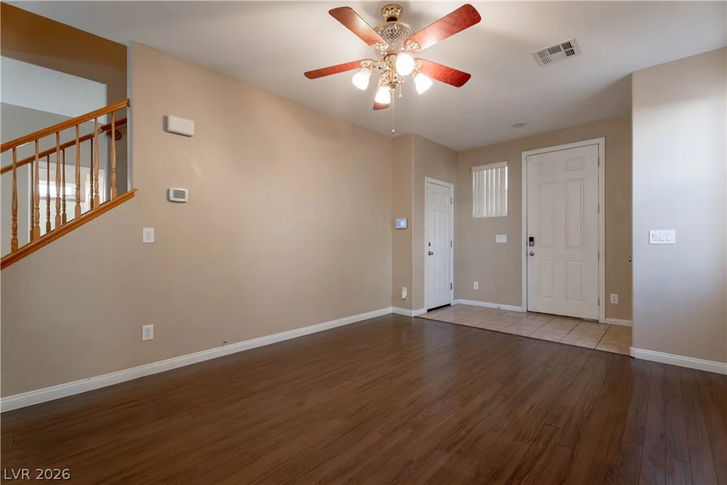 5336 Welch Valley, Las Vegas, NV 89131