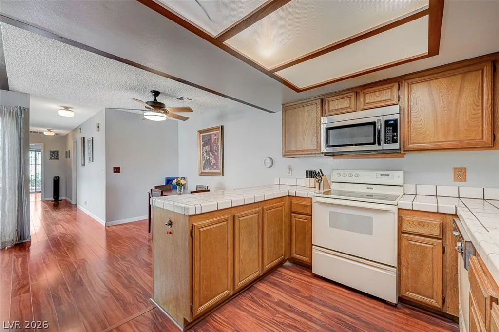 1824 Arbol Verde, Las Vegas, NV 89119