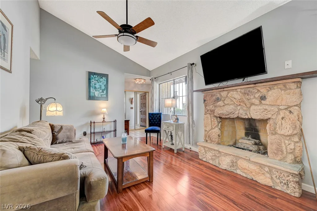 1824 Arbol Verde, Las Vegas, NV 89119