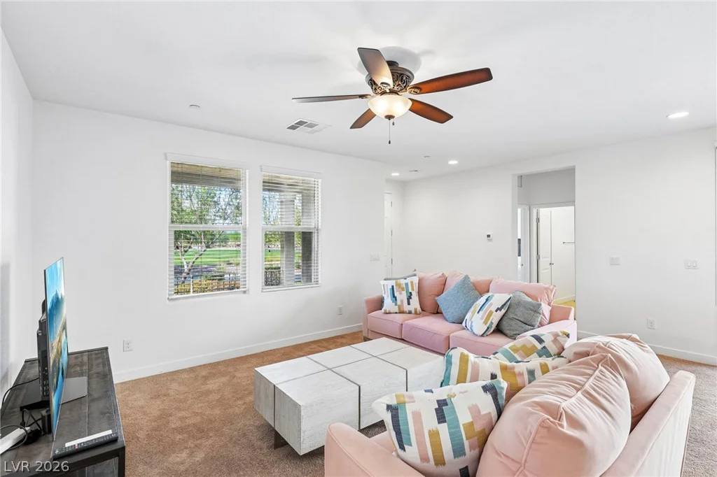 1100 Sunset, Henderson, NV 89011