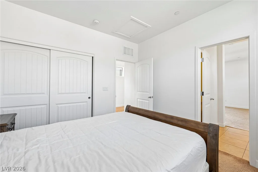 1100 Sunset, Henderson, NV 89011