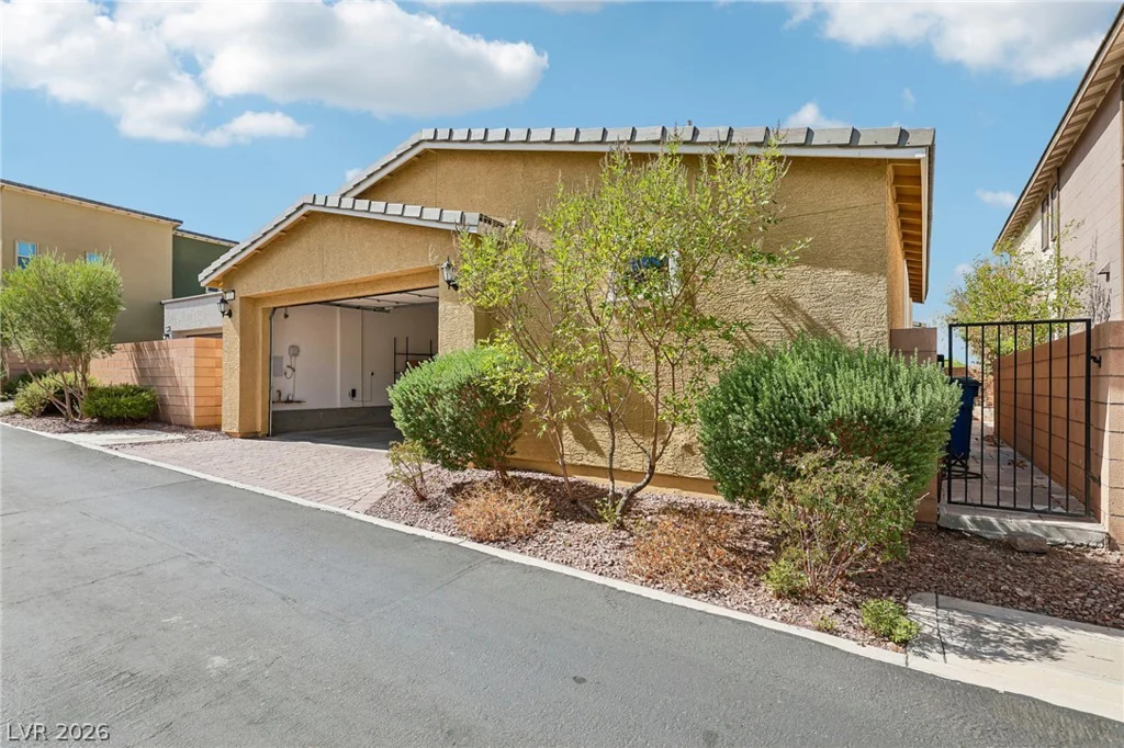 1100 Sunset, Henderson, NV 89011