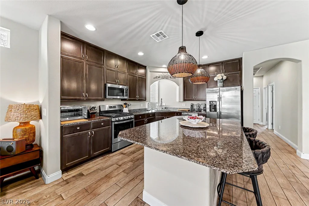 7064 Adler Falls, Las Vegas, NV 89118