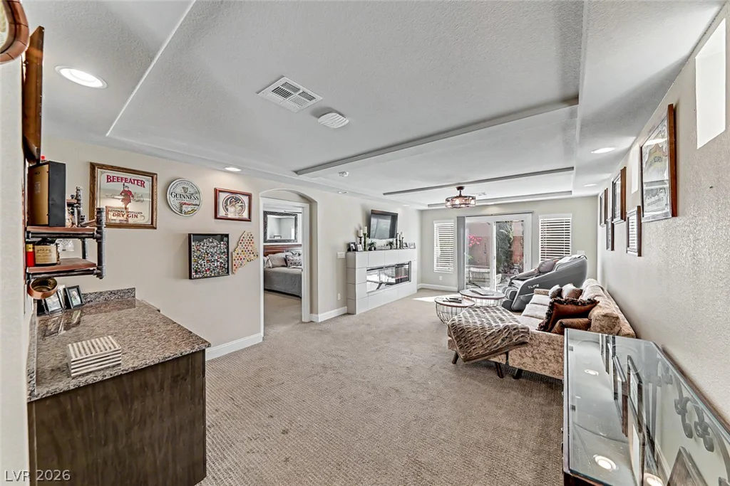 7064 Adler Falls, Las Vegas, NV 89118