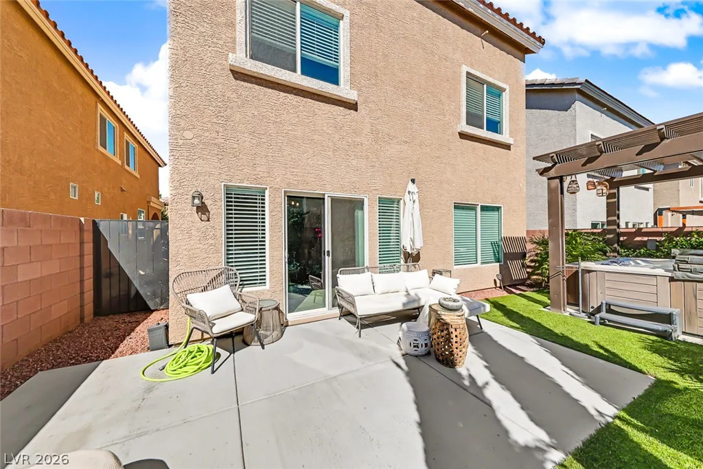 7064 Adler Falls, Las Vegas, NV 89118