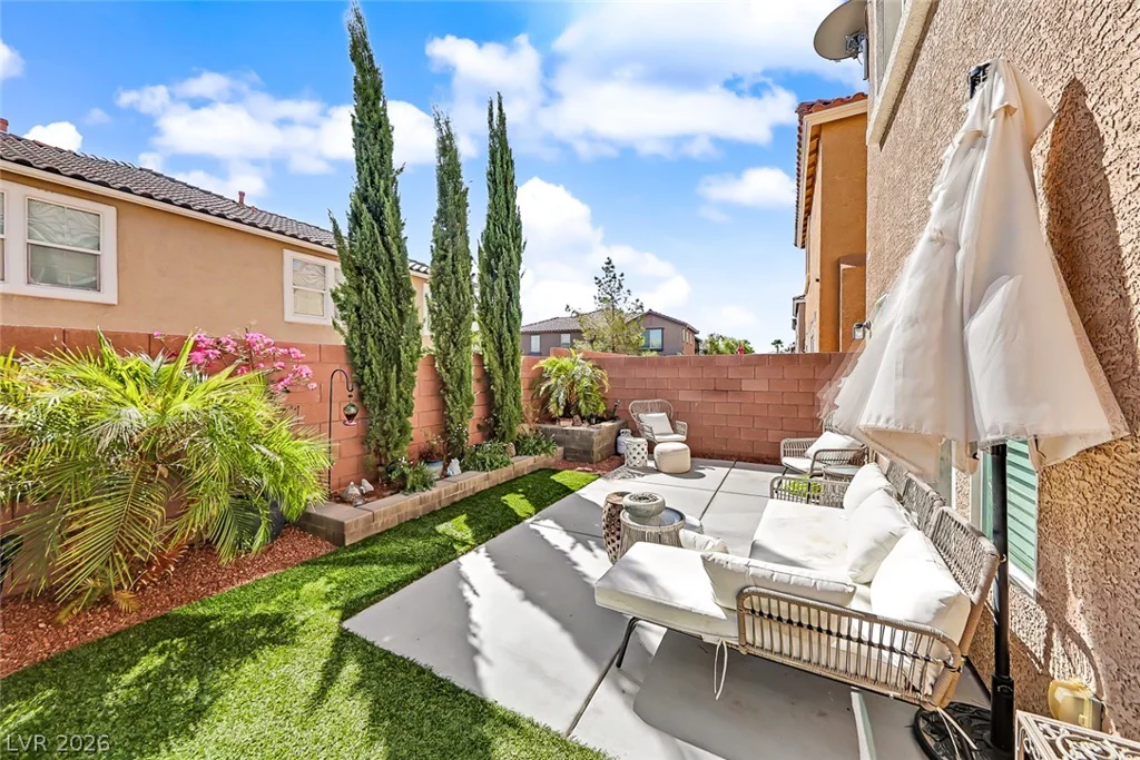 7064 Adler Falls, Las Vegas, NV 89118