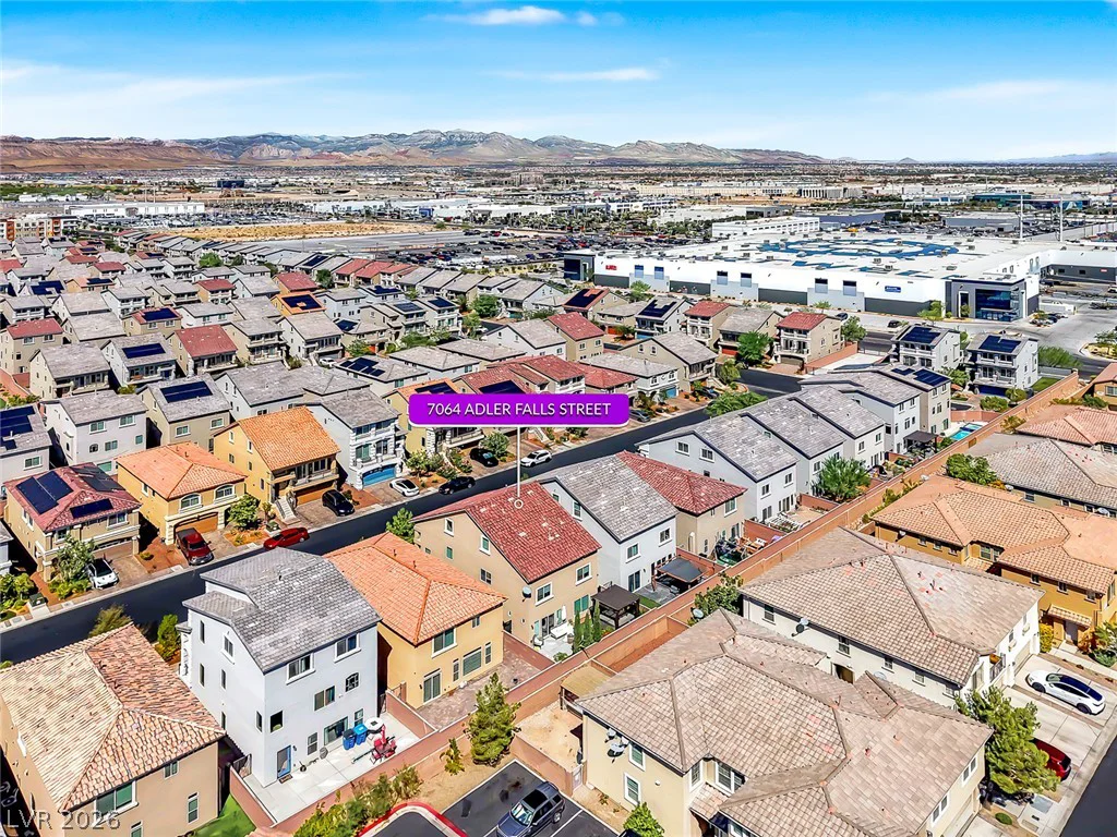 7064 Adler Falls, Las Vegas, NV 89118