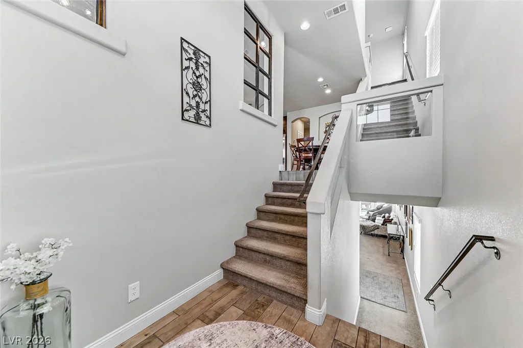 7064 Adler Falls, Las Vegas, NV 89118