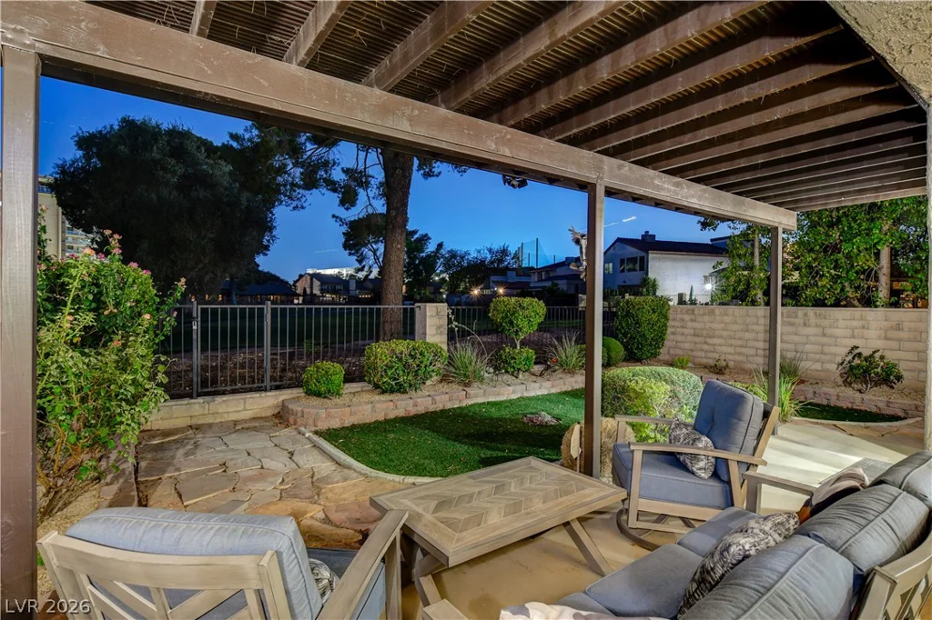 3200 Bel Air, Las Vegas, NV 89109